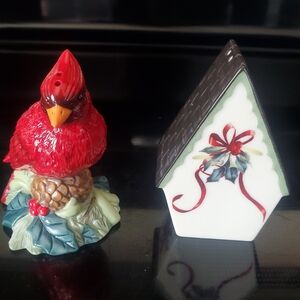 Lenox Winter Greetings Cardinal & Birdhouse Salt & Pepper. NEW in Original Box